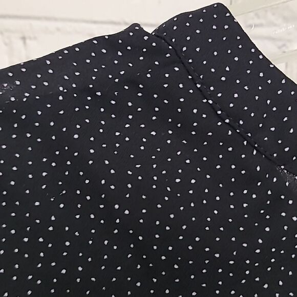 Liz Claiborne Career Black Polka Dot Tassel Tie Flutter Sleeve Chiffon Blouse - Picture 10 of 10